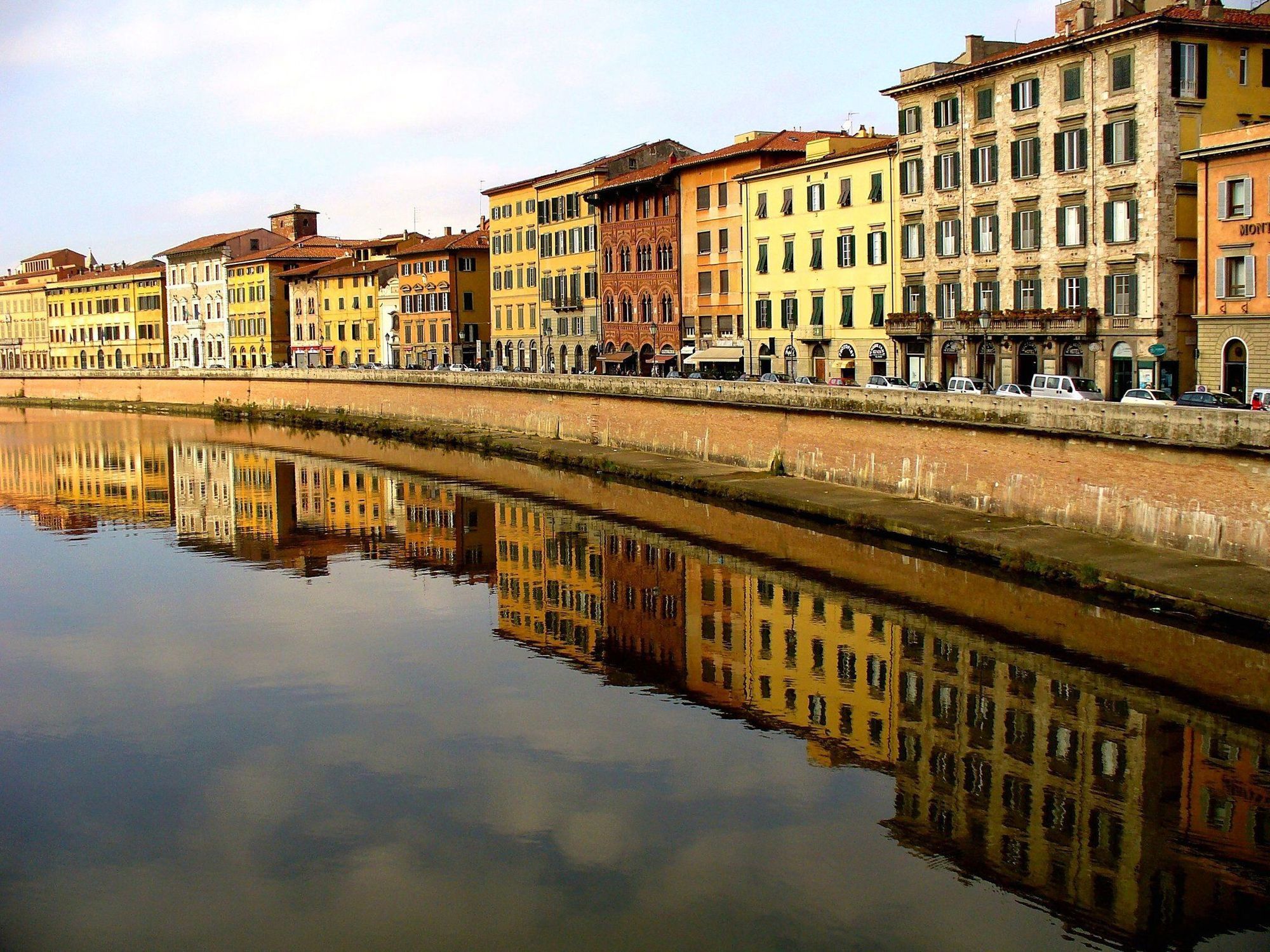 Bagni Di Pisa Palace & Thermal Spa - The Leading Hotels Of The World San Giuliano Terme Bekvemmeligheter bilde The Naviglio Grande in the city of Pavia