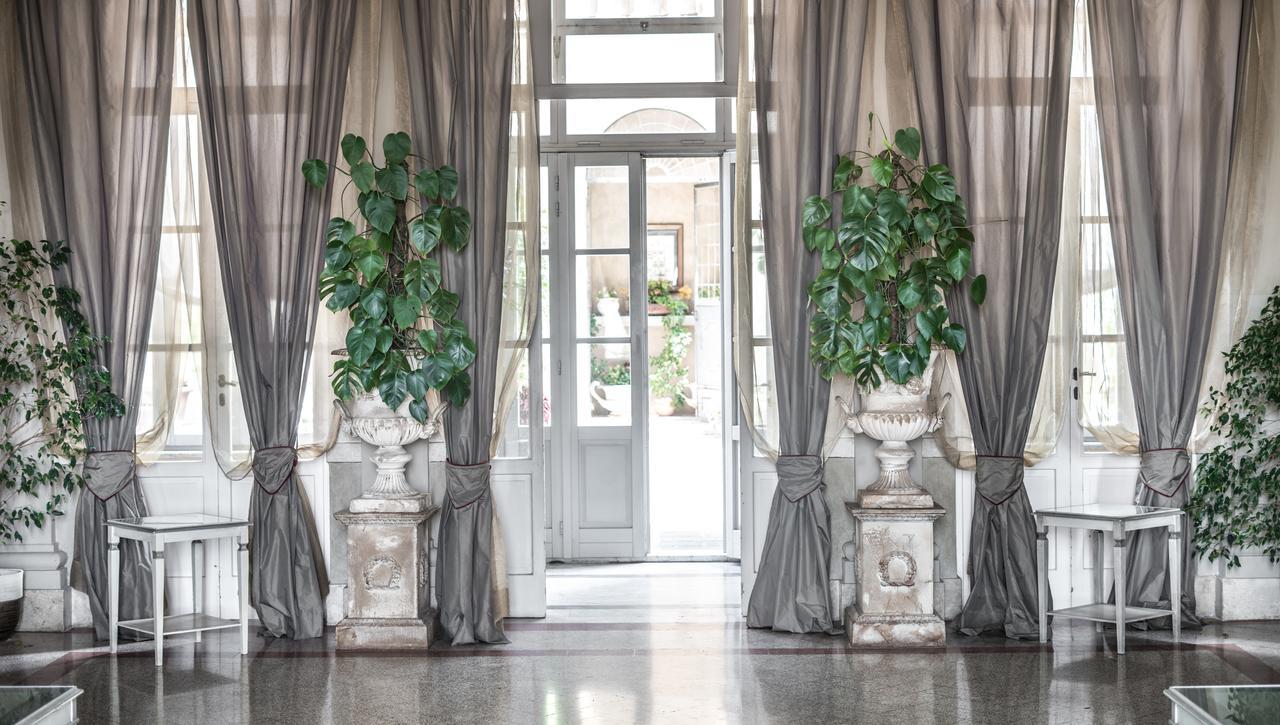 Bagni Di Pisa Palace & Thermal Spa - The Leading Hotels Of The World San Giuliano Terme Eksteriør bilde Curtains in a home